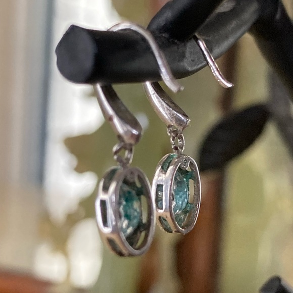 Aquamarine Crystal and Silver earrings - Picture 3 of 3